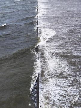 钱塘江的潮水视频