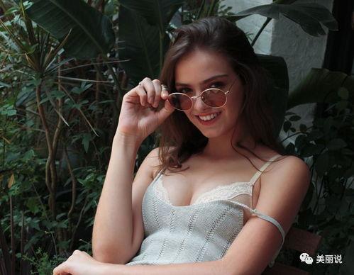 大胸少女拍微拍视频,大胸少女展现独特魅力