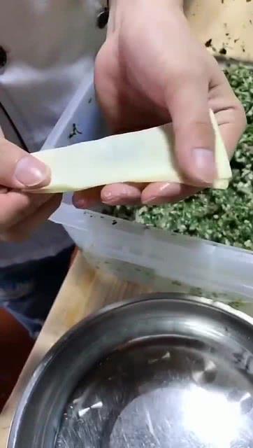 大馄饨的包法视频教程,轻松掌握传统美食制作技巧