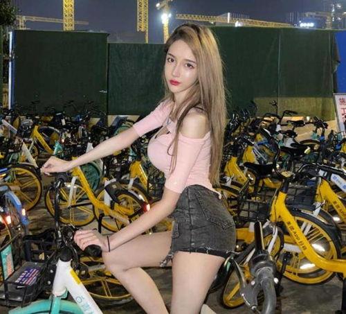 韩国齐b短裤劈腿视频,网络热议